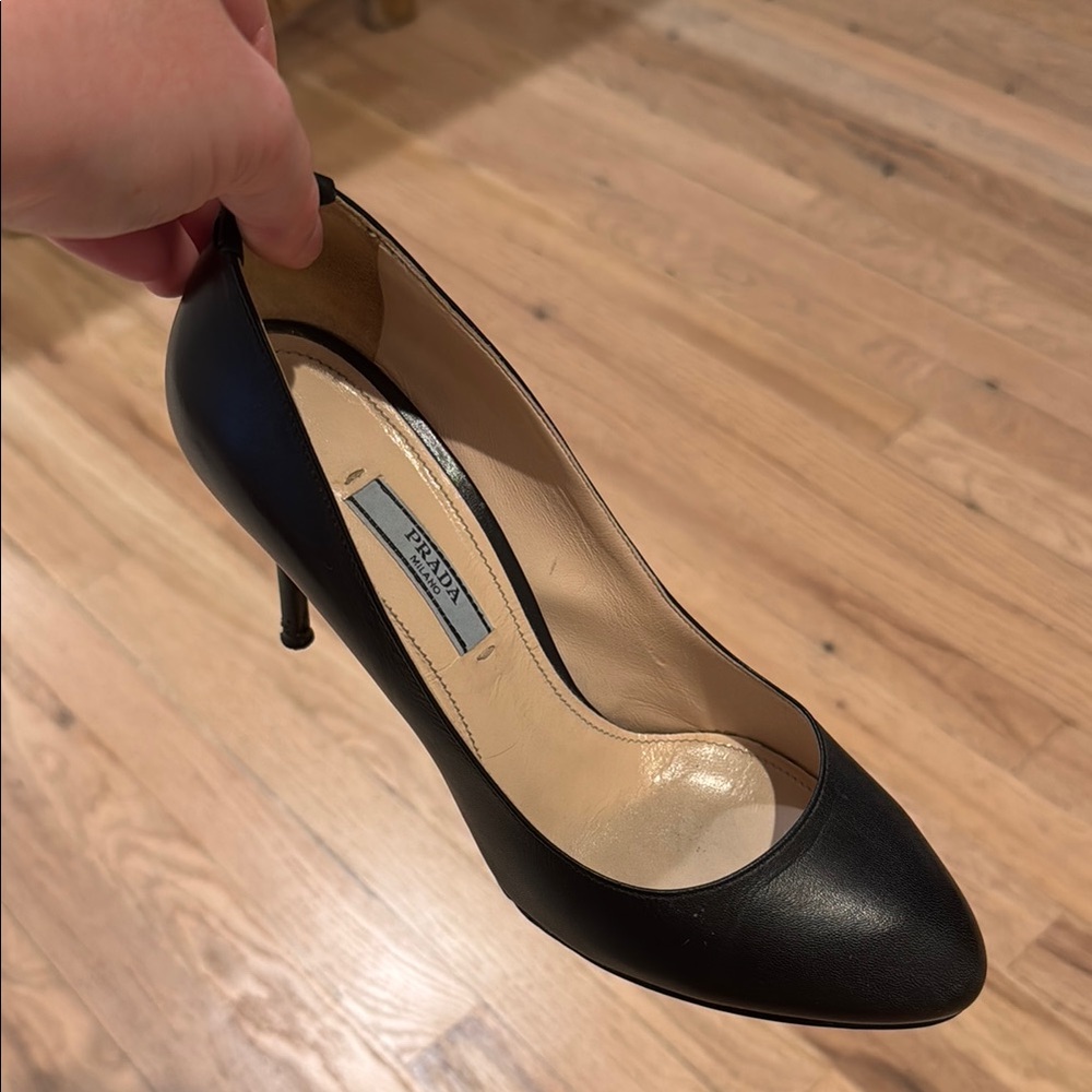 Prada Black Leather Heels 37.5